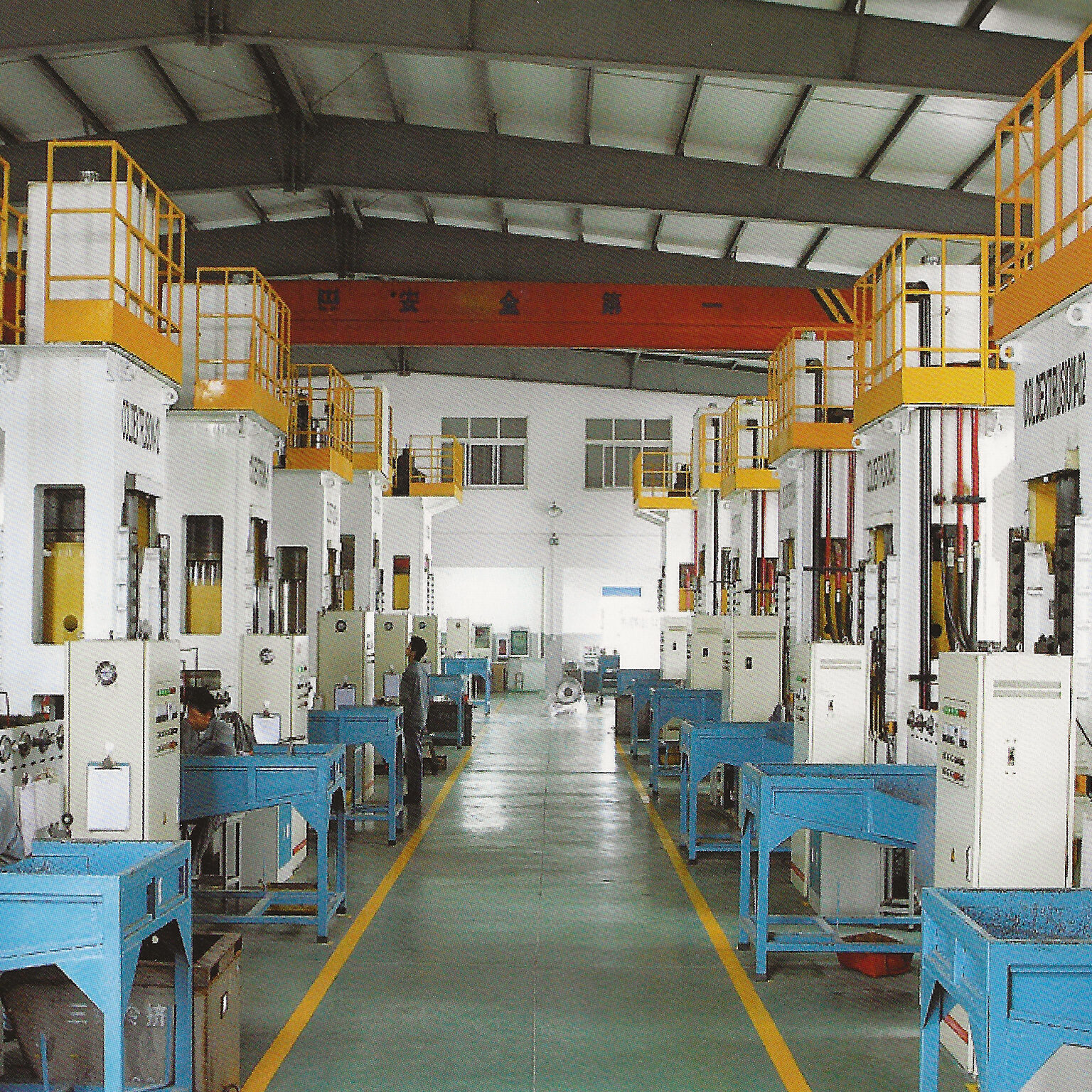 Electrical extrusion presses